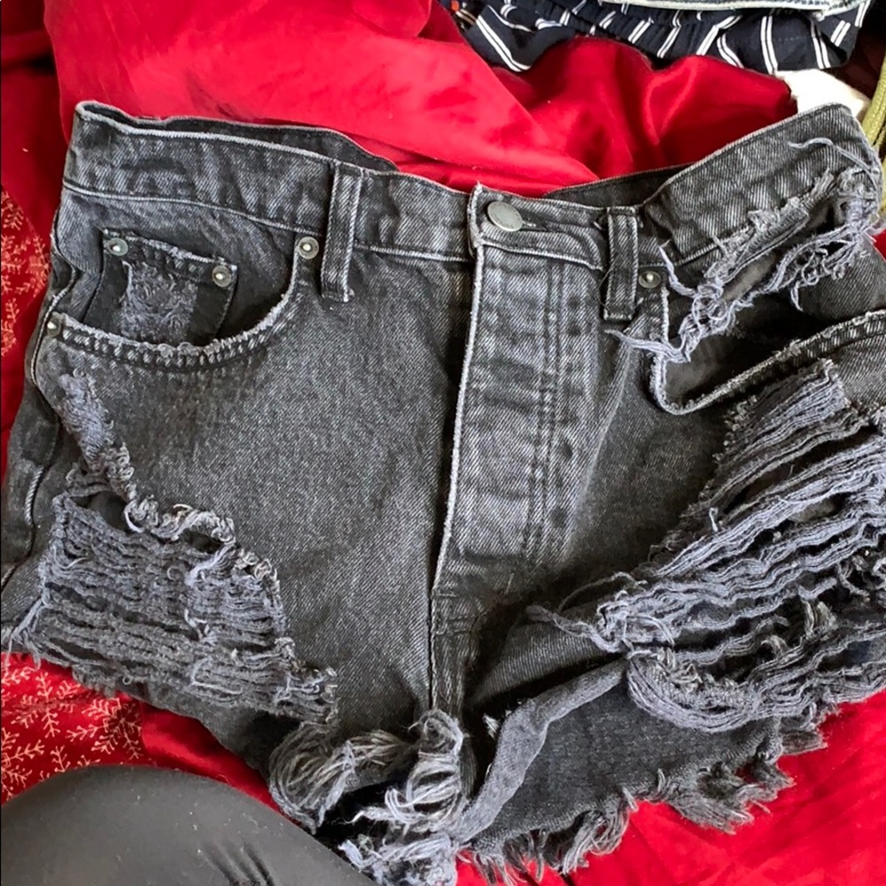 Poshmark black shorts size 28